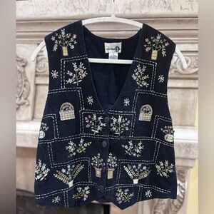 Navy Blue Floral Embroidered 80’s Style Vest Size Small